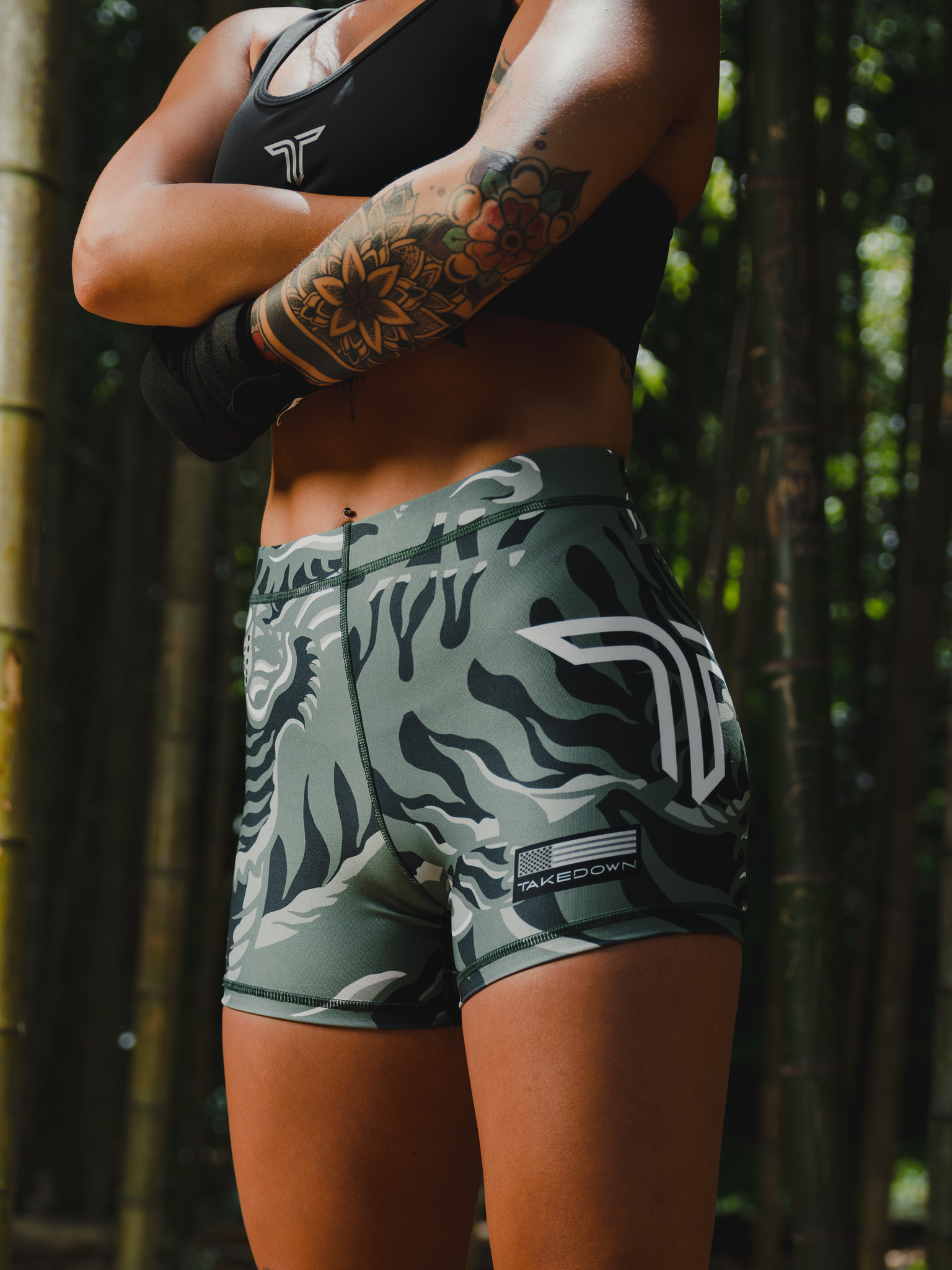 'Tiger Fight' Women's Compression Shorts - Moss Green (4" Inseam)