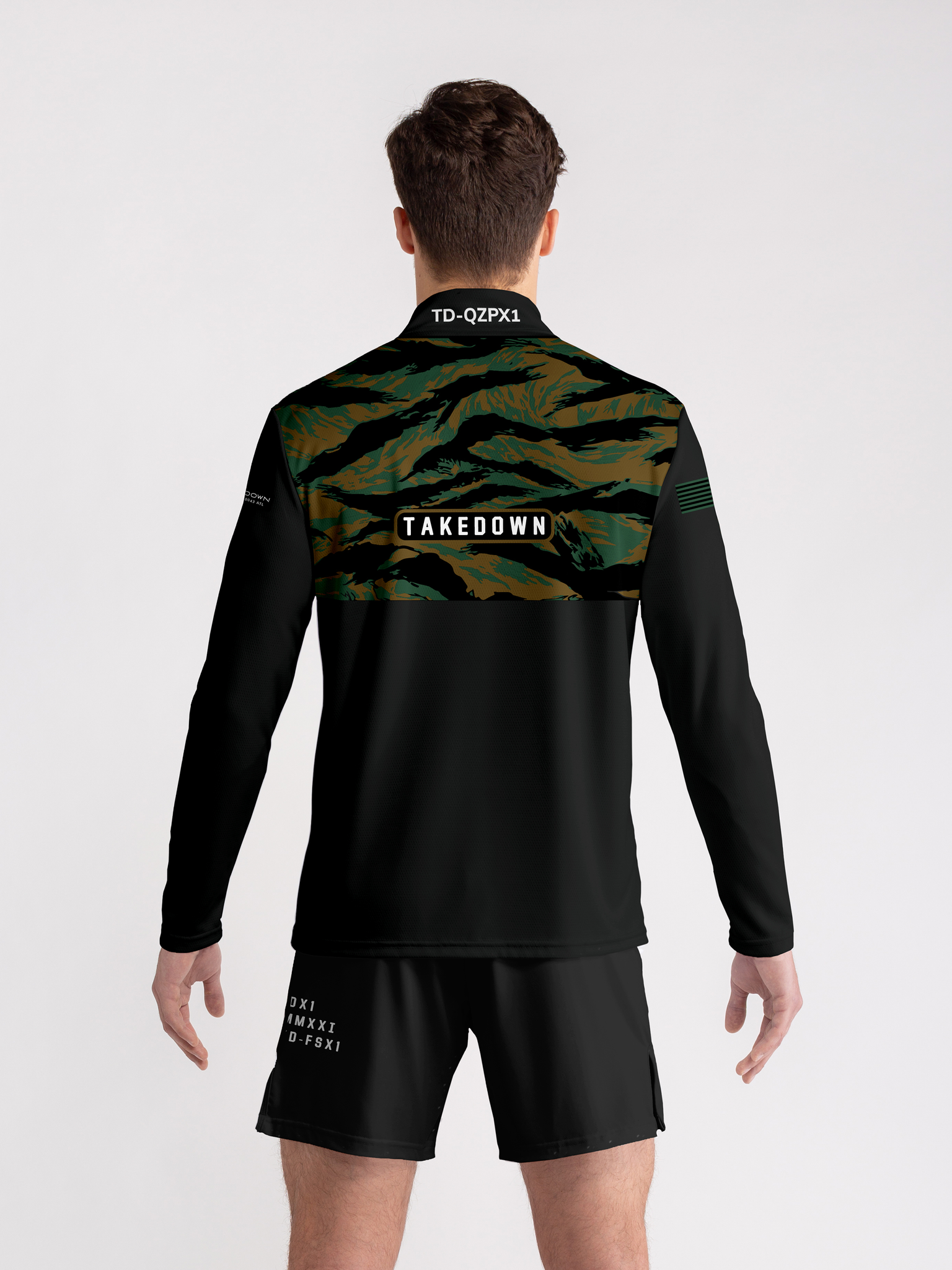 TD-QZ-013 360° Custom Quarter Zip